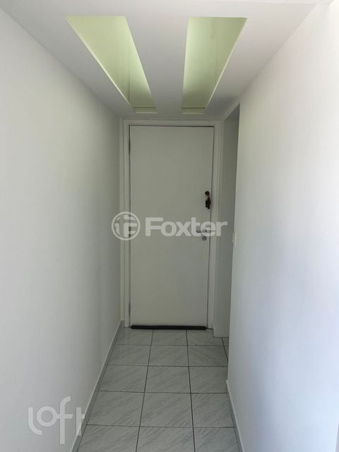 Image 8 - 856165
