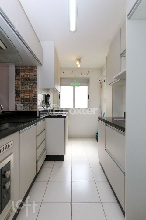 Image 6 - 856175