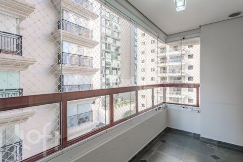 Image 16 - 856294