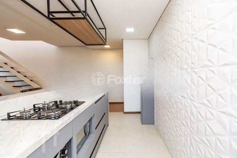 Image 6 - 856339