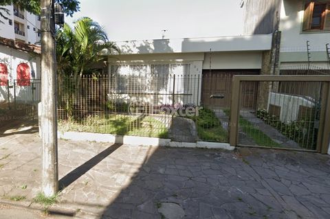 Image 4 - 856439