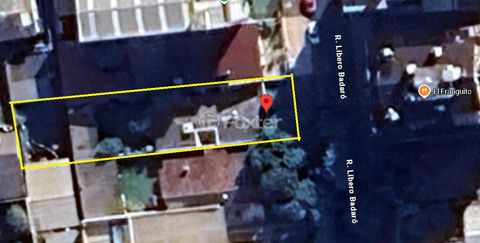 Image 5 - 856439