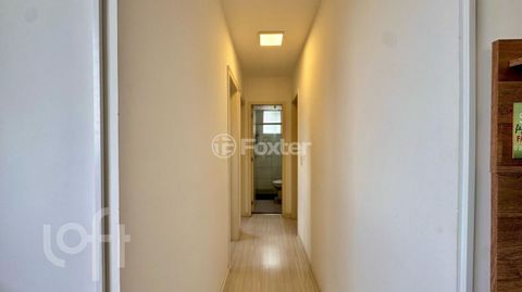 Image 9 - 856487