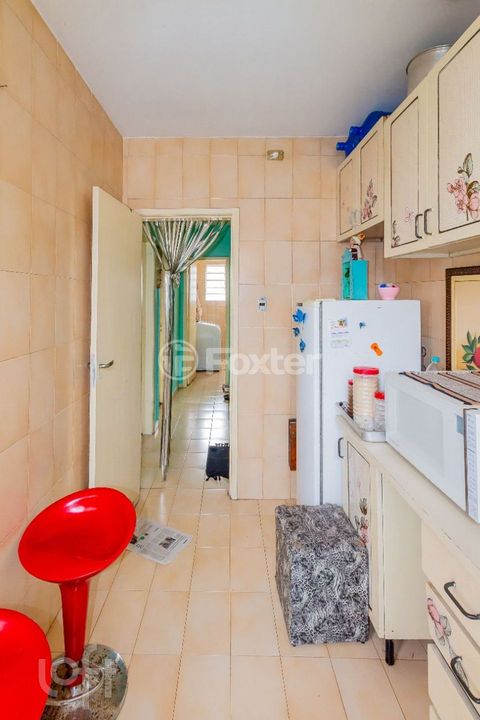 Image 8 - 856507