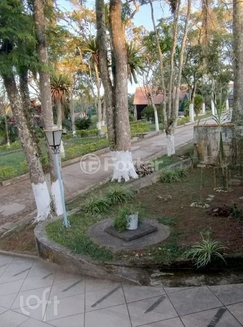 Image 14 - 856513