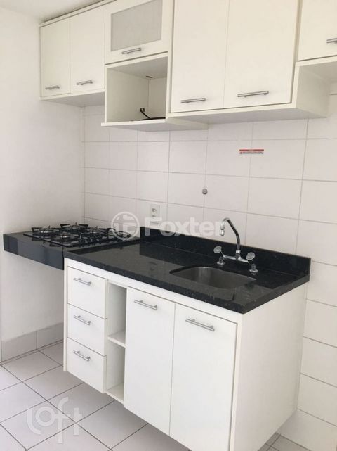 Image 19 - 856573
