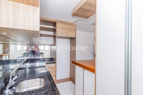 Image 7 - 856574