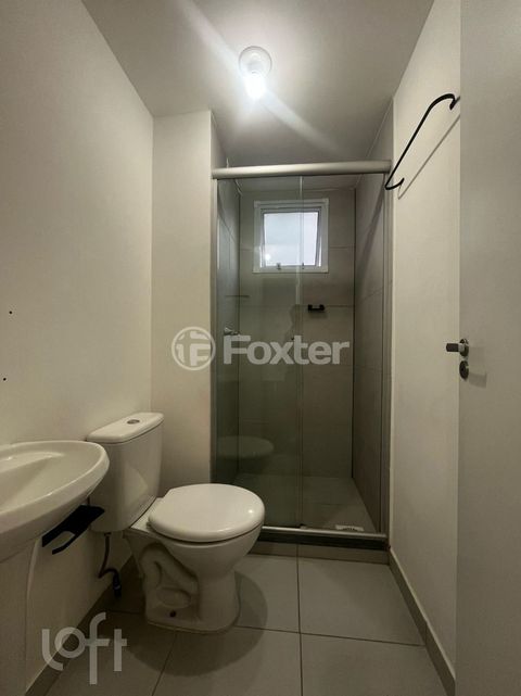 Image 7 - 856614