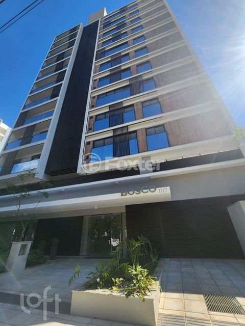 Image 7 - 856671