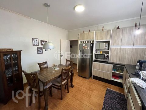Image 7 - 856808