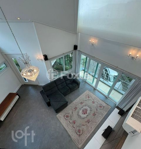 Image 3 - 856809