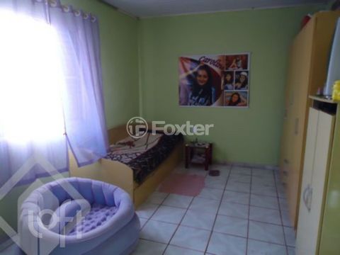 Image 4 - 856891