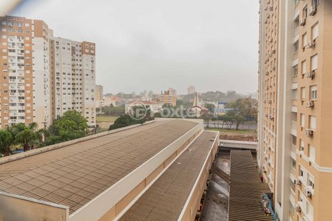 Image 2 - 856897