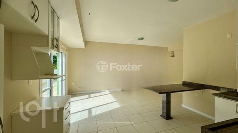 Image 6 - 856905
