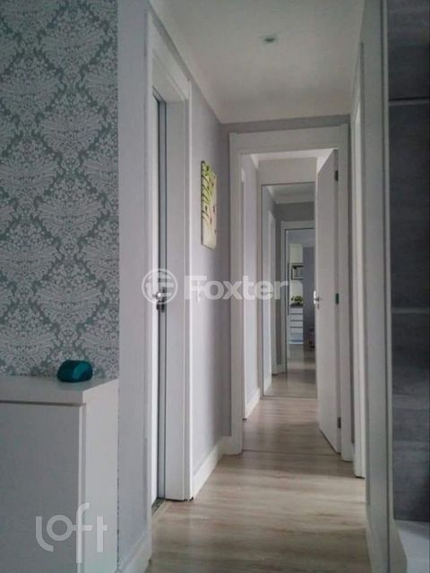 Image 10 - 856968