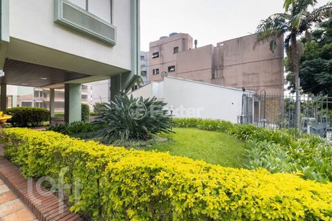 Image 19 - 857049
