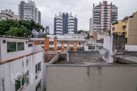 Image 7 - 857138