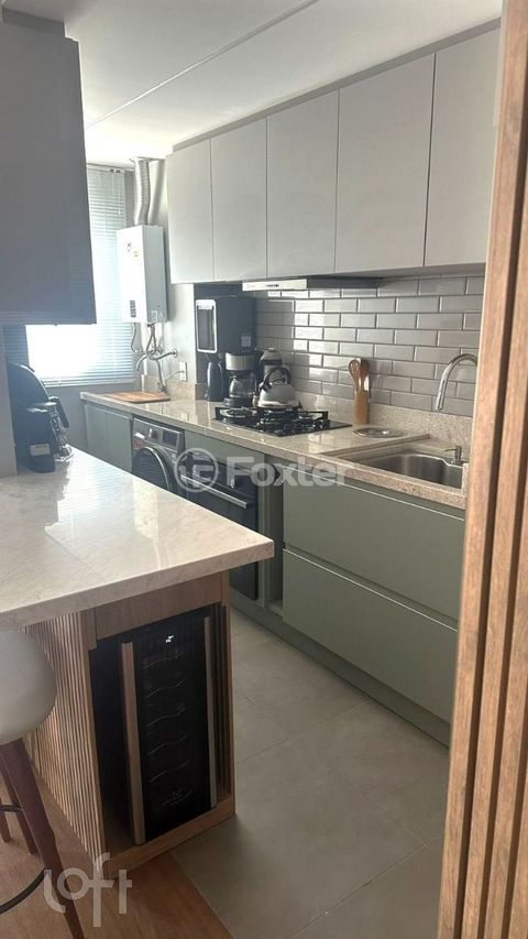 Image 8 - 857150
