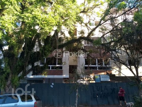 Image 5 - 857155