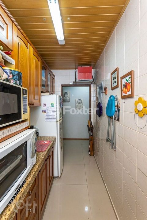 Image 7 - 857221