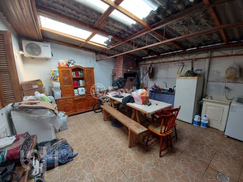 Image 7 - 857239