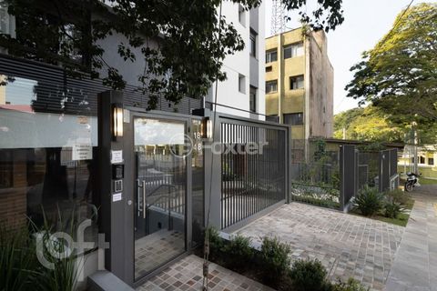 Image 2 - 857294