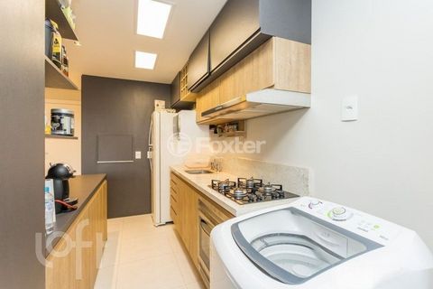 Image 3 - 857320