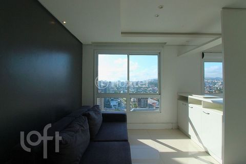 Image 4 - 857347