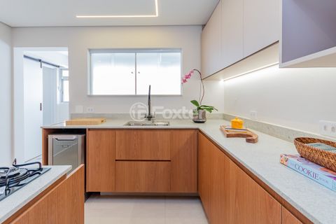 Image 8 - 857367