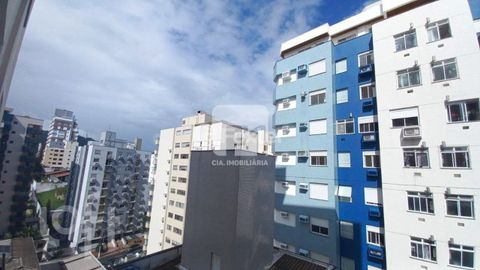 Image 17 - 857375