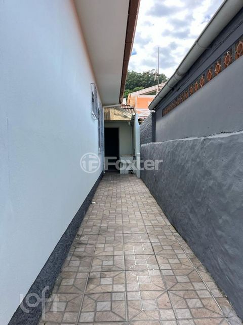 Image 4 - 857393