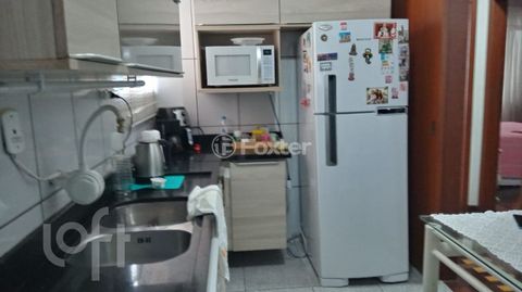 Image 4 - 857444