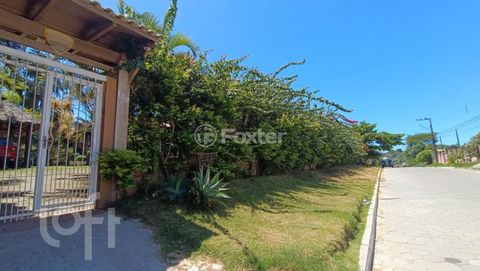 Image 7 - 857465