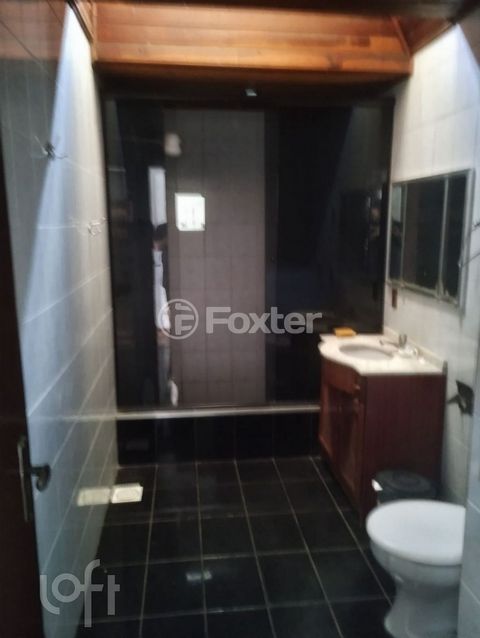 Image 7 - 857563