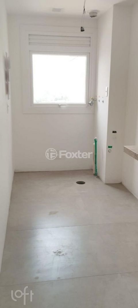 Image 3 - 857738