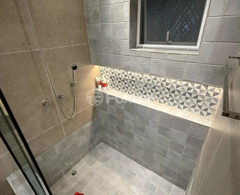 Image 14 - 857772