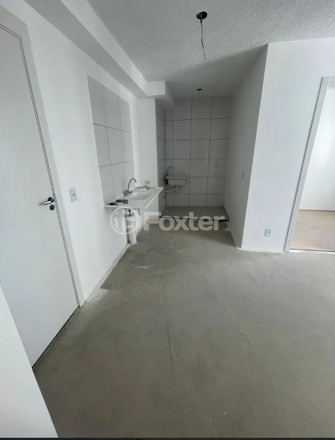 Image 2 - 857774