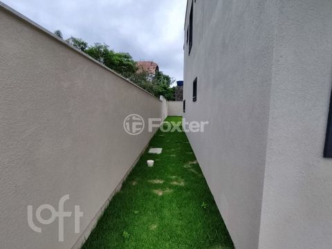 Image 9 - 857802