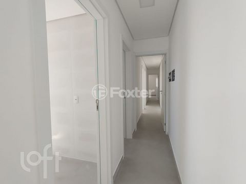 Image 3 - 857853