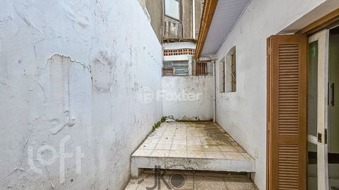Image 10 - 857854