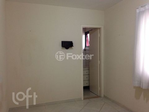 Image 7 - 857892