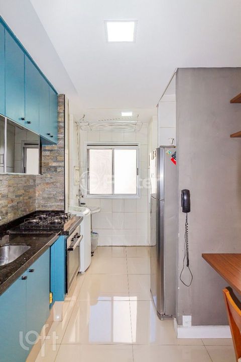 Image 3 - 857897