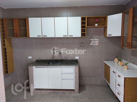 Image 1 - 857917