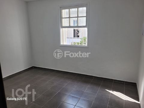 Image 3 - 857917
