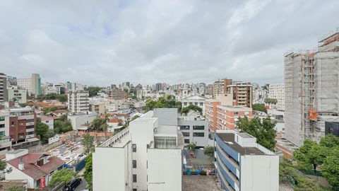 Image 11 - 857969
