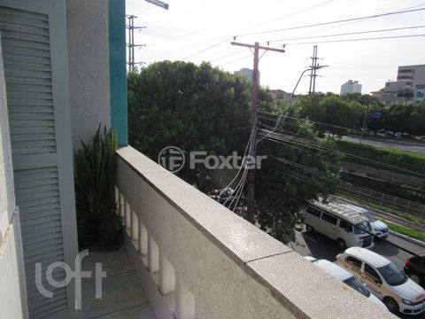 Image 3 - 858004