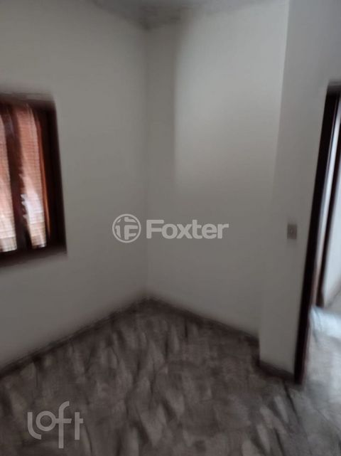 Image 1 - 858111