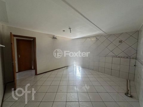 Image 11 - 858176