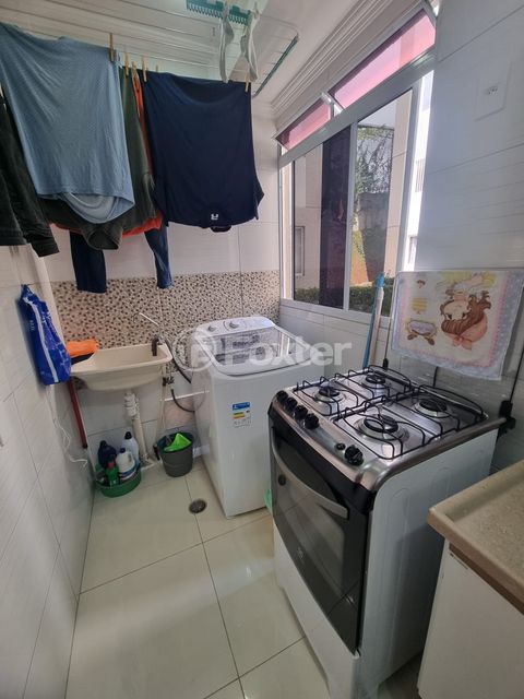 Image 8 - 858180
