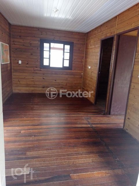 Image 5 - 858242